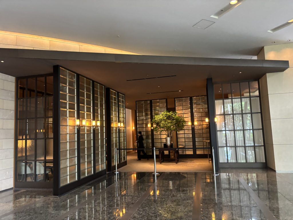 グランドハイアット東京のエントランス