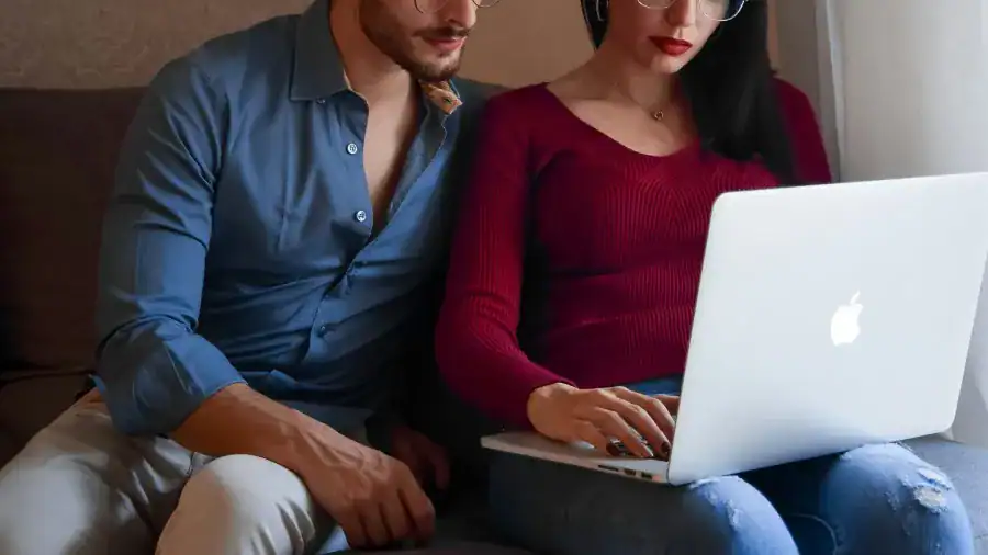 男女の賃金差が少ないフランス。確定申告で「お互いの収入はバレる」