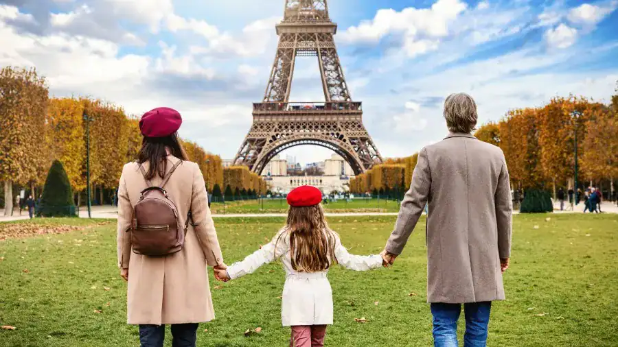フランスでは「98.0%が共同親権」